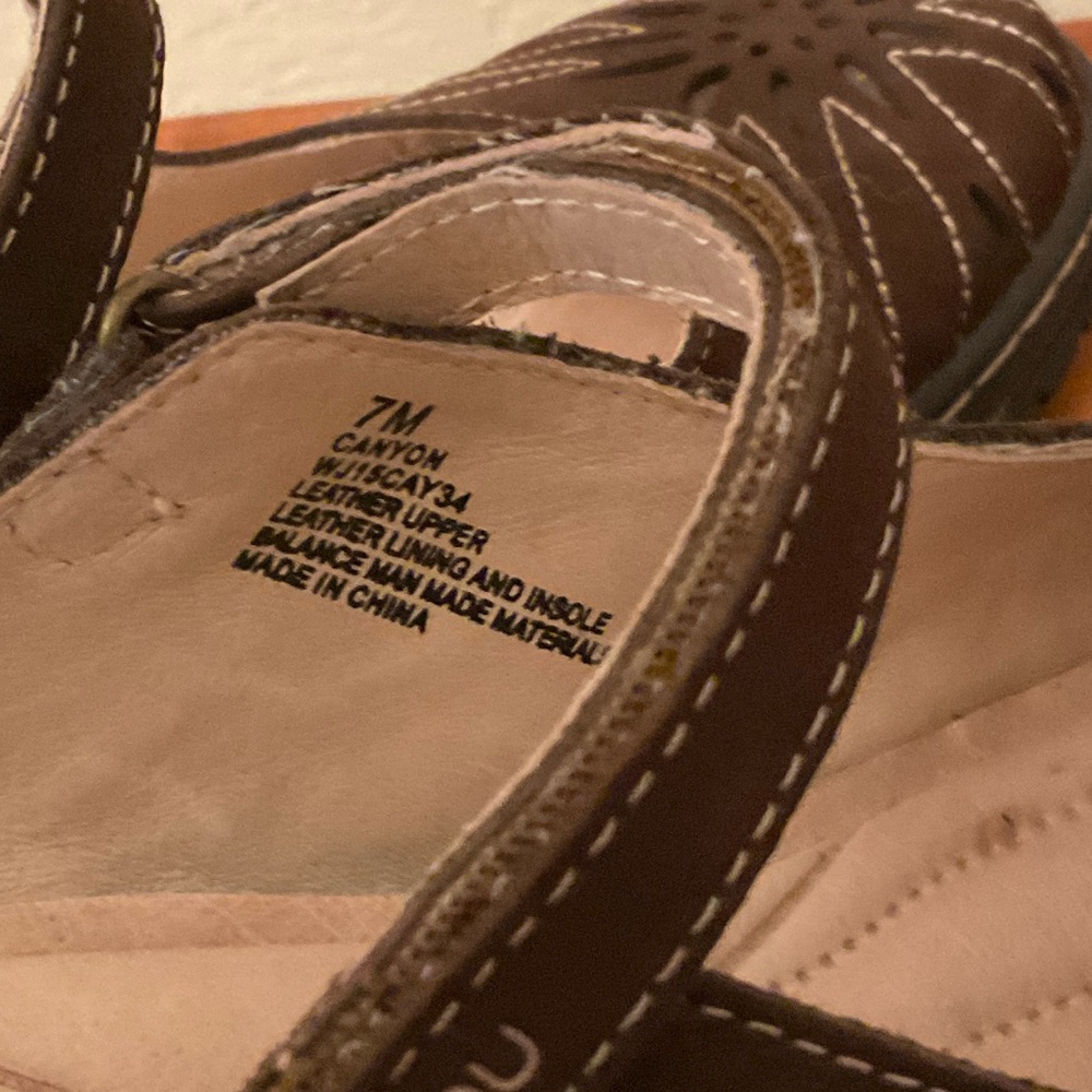 Jambu Women's Dark Brown Mary Jane with a slight heel. - Picture 4 of 5